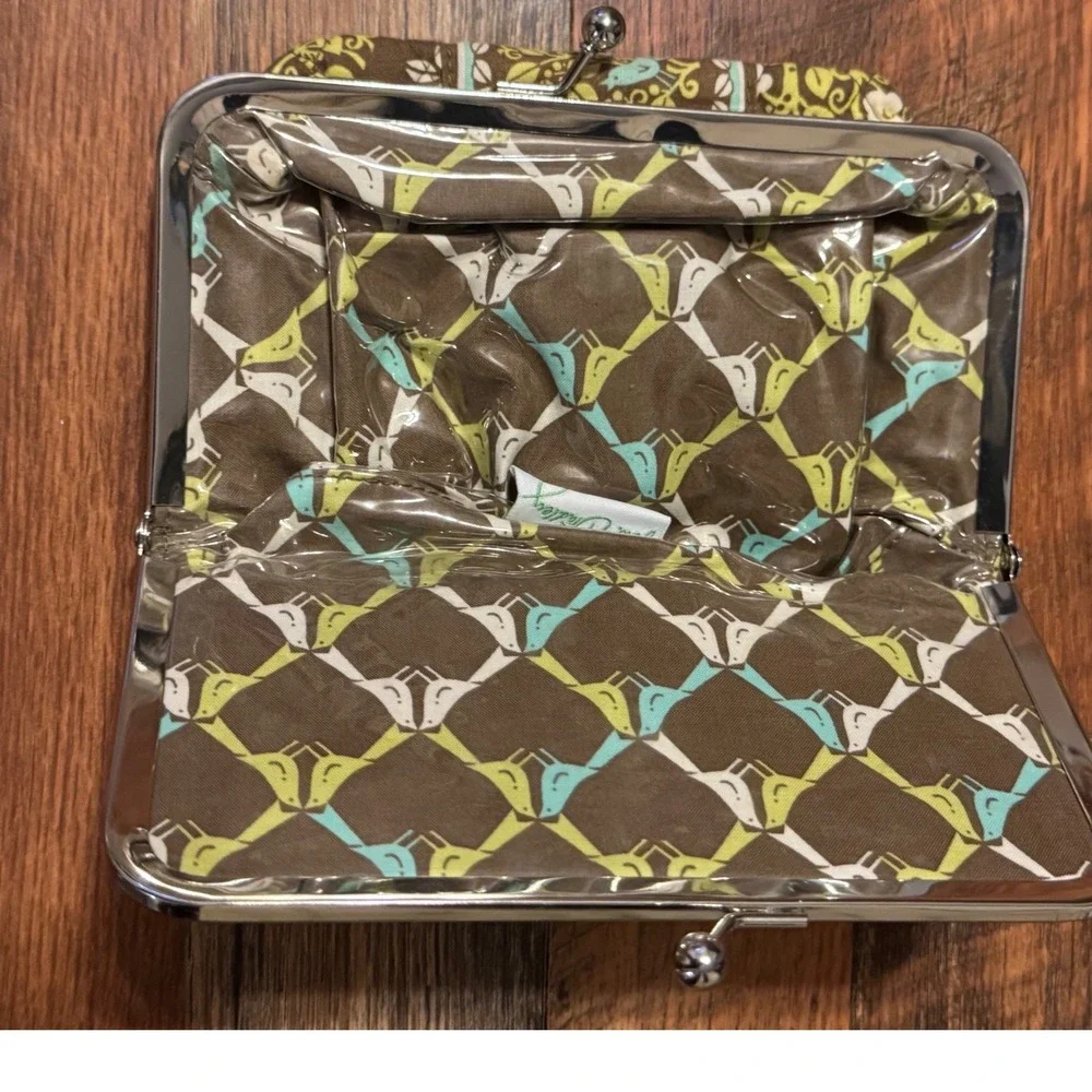Vera Bradley Kisslock‎ Clutch Wallet Retired 